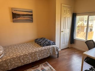 2a Apartment Room with bath rent monthly