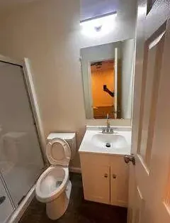 71B Monthly room rental in a house, attached bath.